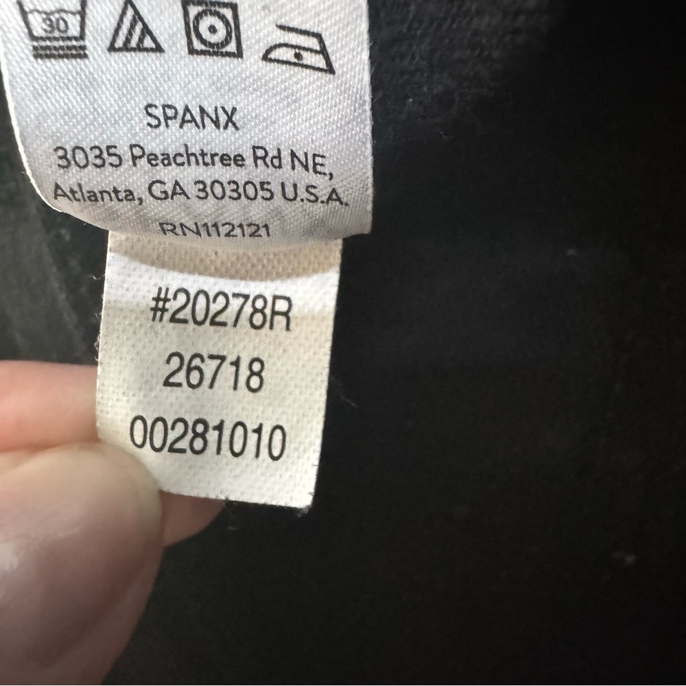 SPANX EveryWear Ankle Skinny Jeans in Clean Black 20278R. Pull On. Women’s Large - Picture 9 of 13